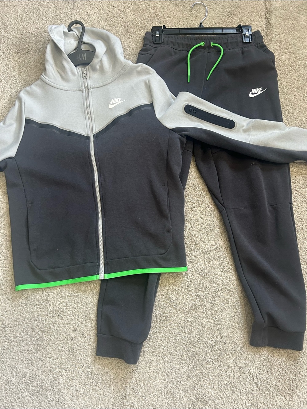 Nike Black and Light Gray Kids Zip Hoodie & Joggers with Neon Green Accents